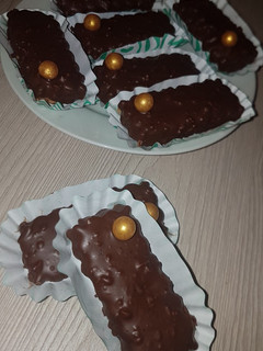 صورة لوصفة قاطو بالكوكاو والشوكولاتة 🥜🍫