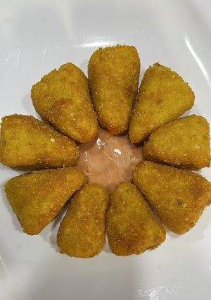 A picture of Potato triangles.