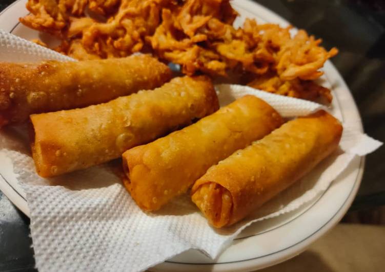 Simple Way to Prepare Super Quick Homemade Chicken spring rolls