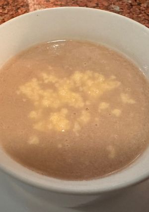 Una foto de SOPA DE CEBOLLA Y QUESO en sopera