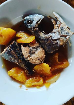 Hình của món Cá ngừ kho thơm 🍍🐟.
