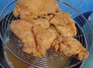 Foto resep Ayam crispy tepung instan Sasa