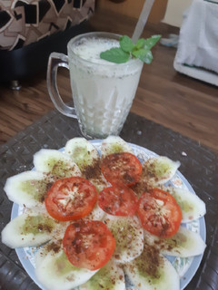छाछ और सलाद (chaas aur salad recipe in Hindi) रेसिपी मुख्य फोटो