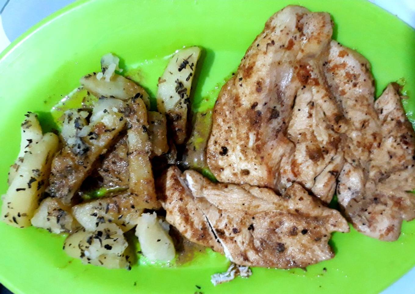 Steamed Potatoes & Chicken