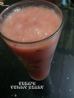 A picture of Mixed Fruits smoothie.