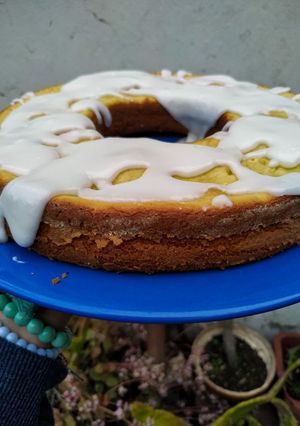 Una foto de Budín de limón 🍋💛