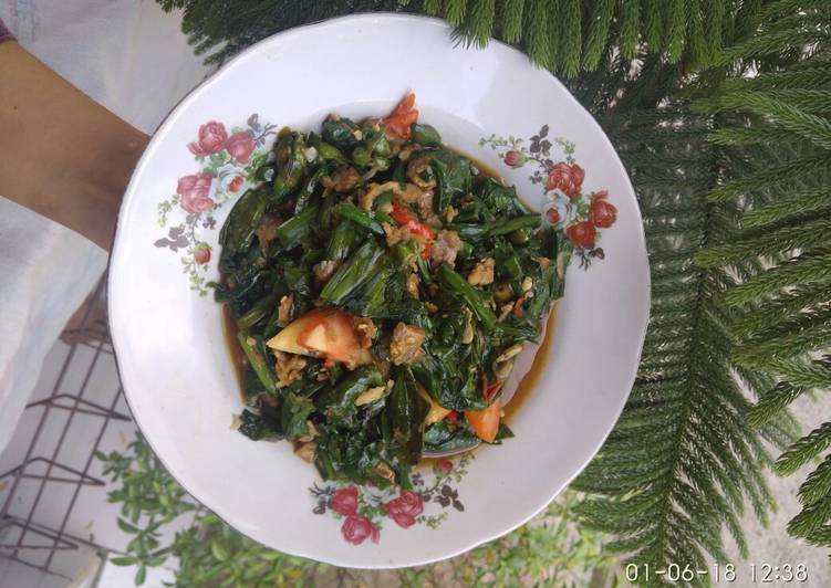 Sayur genjer, sayur turis yang selalu dicari