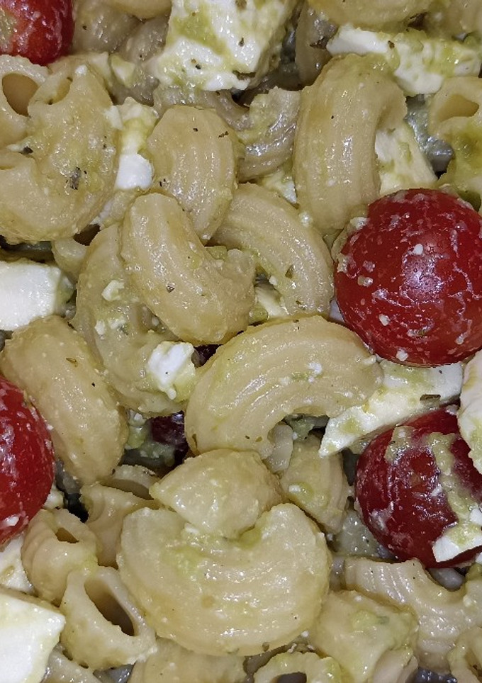 Una foto de Ensalada pasta tiburones