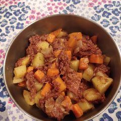A picture of Sauteed Corned Beef.