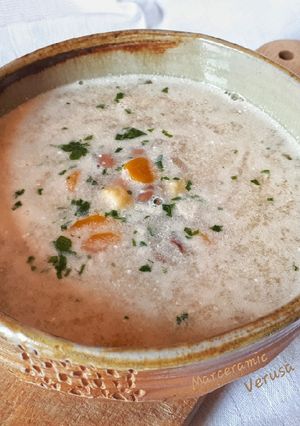Tejfölös bableves tárkonnyal recept fotója