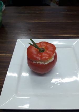 Una foto de Tomates rellenos