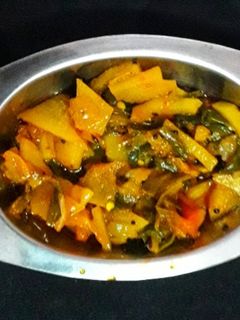 हरा प्याज़ की सब्जी (Hara pyaz ki sabzi recipe in hindi) रेसिपी मुख्य फोटो