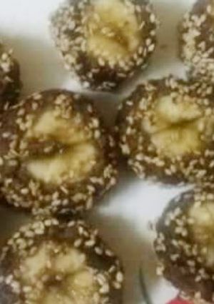 A picture of Chocklet Biscuits Banana Roll.