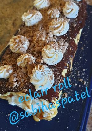 A picture of Eclair roll.
