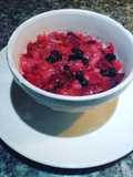 Pionono con Coulis de frutos rojos