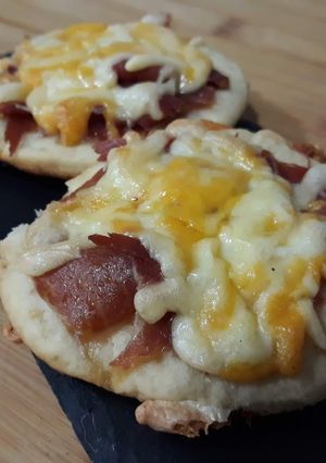 Foto principal de Cocas de jamón y queso