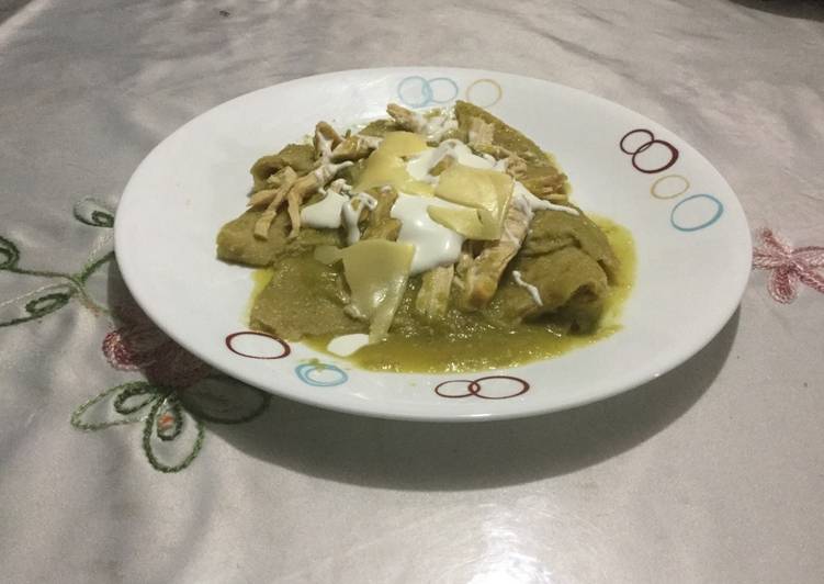 Enchiladas verdes