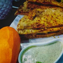 A picture of Chana daal paratha.