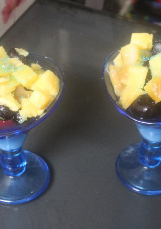 Una foto de Copas de frutas con yogurt