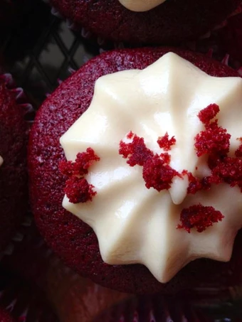 Easy Steps to Make Recipe Red Velvet Cupcakes that is So Delicious, Perfect}