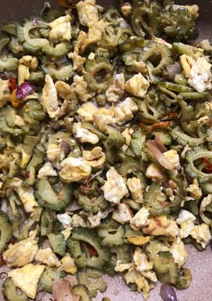 Foto resep Tumis Pare Telur