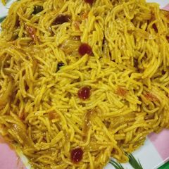 A picture of Namkeen seviyaan.