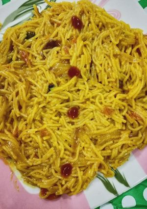 A picture of Namkeen seviyaan.