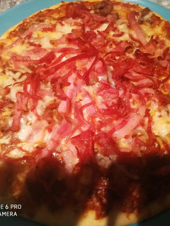 Una foto de Pizza barbacoa