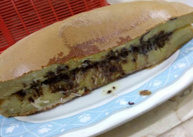 Martabak manis happycall