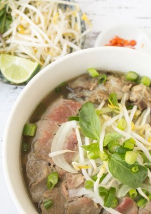 A picture of Pho bo.