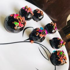 A picture of Choco balls.
