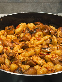 Una foto de Gnocchis con Champiñones