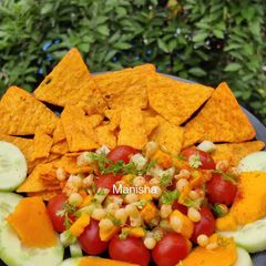 Mango Salsa with Nachos A picture of Mango Salsa with Nachos.