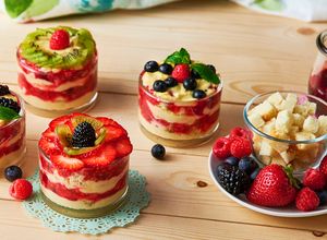 Una foto de Trifle con Frutas