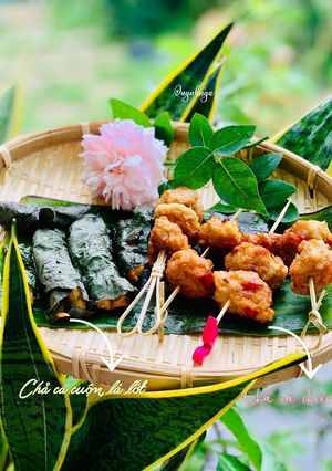 Hình của món Chả cá thác lát chiên- chả cá cuộn lá lốt nướng.