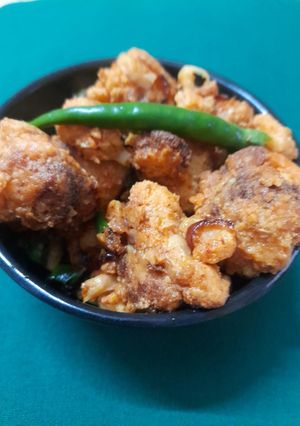ফুলকপির পকোড়া (fulkopir pakoda recipe in Bengali) রেসিপির প্রধান ছবি