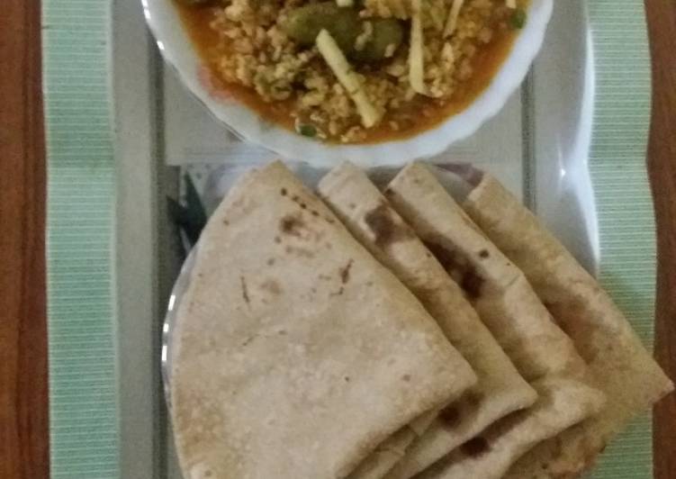 Recipe of Super Quick Homemade Whole Wheat Chapati with Dal qeema