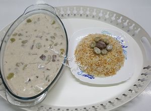 صورة لوصفة فول أخضر ولحمة باللبن