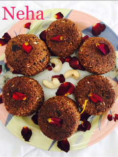 A picture of Wheat flour Oats dates cookies.