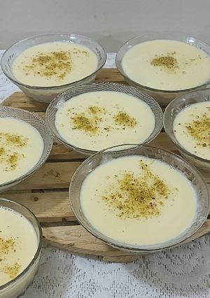 A picture of China grass coconut pudding.