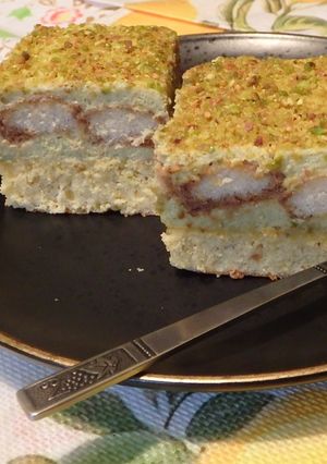 Pisztáciás Tiramisu szelet recept fotója