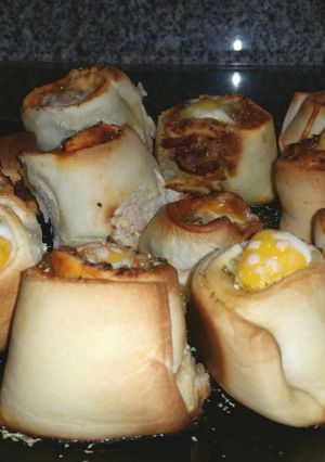 Una foto de Rollipizza con huevos de codorniz