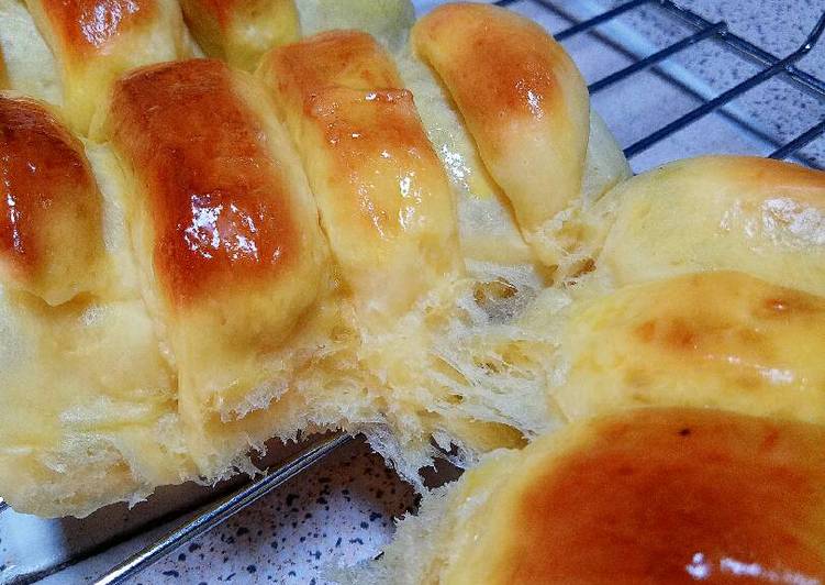 Resep Roti super lembut metode tangzong yang Enak