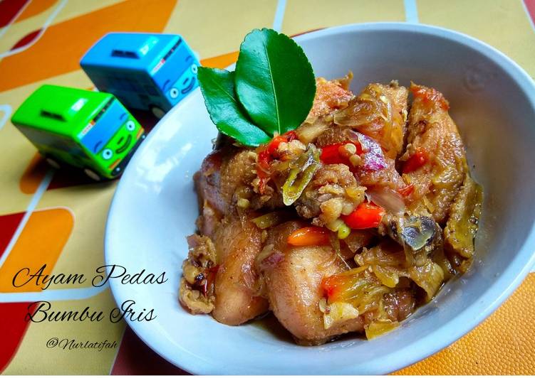 Ayam Pedas Bumbu Iris