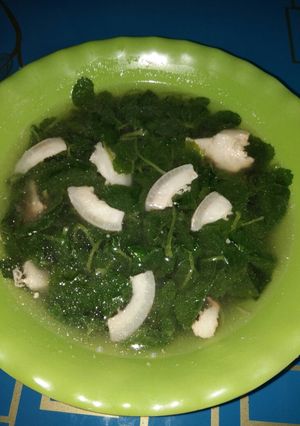 Hình của món Rau má nấu với da heo.