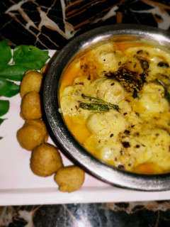 पंजाबी पकौड़ा कड़ी (Punjabi pakoda kadhi recipe in Hindi) रेसिपी मुख्य फोटो
