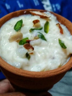 फिरनी (phirni recipe in hindi) रेसिपी मुख्य फोटो