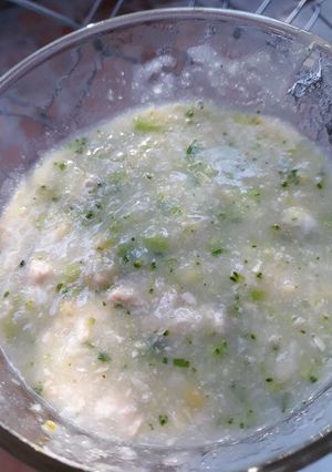 Hình của món Cháo óc heo súp lơ cho bé.