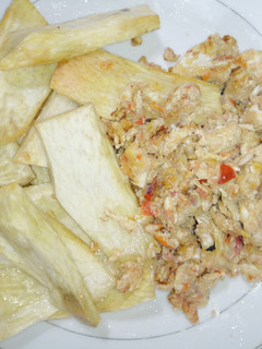 Soyayyar doya da egg sauce ainihin hoton girkin