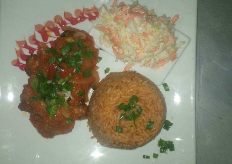 Jollof rice,coleslaw and chicken